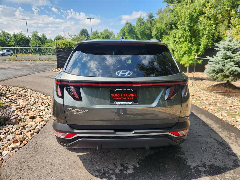 2022 Hyundai Tucson SEL Convenience photo 4