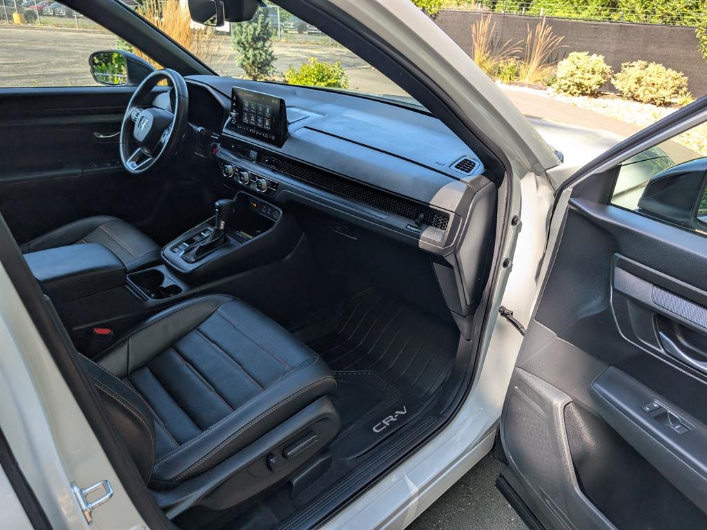 2024 Honda CR-V Sport-L - Photo 11