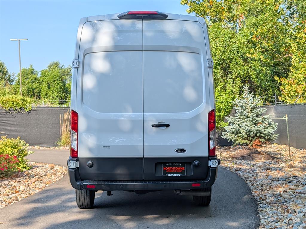 2021 Ford Transit photo 3