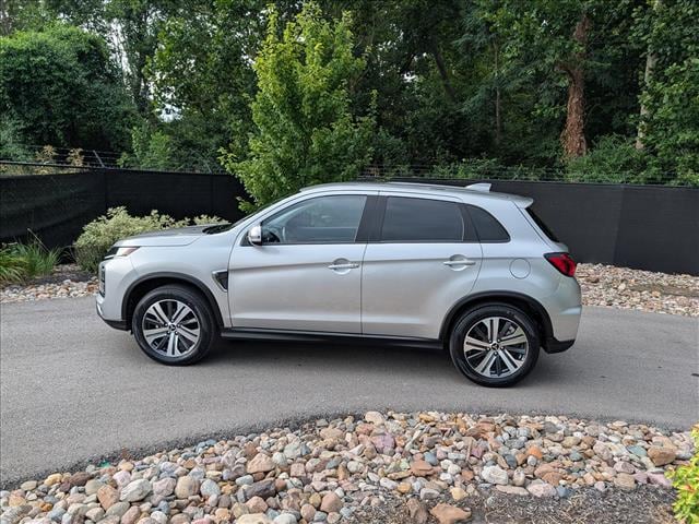 Used 2024 Mitsubishi Outlander Sport SE with VIN JA4ARUAU4RU019122 for sale in Kansas City