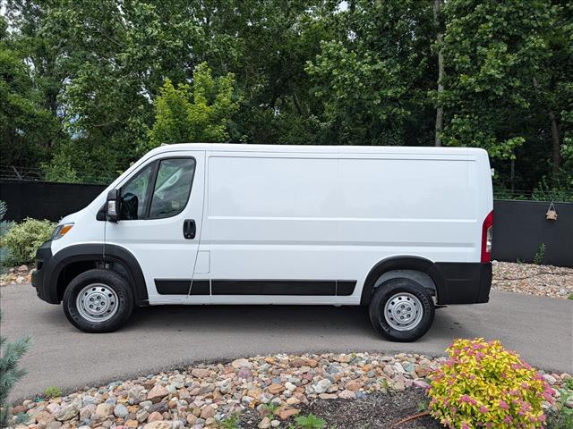 Used 2023 RAM ProMaster Cargo Van Base with VIN 3C6LRVVG9PE508966 for sale in Kansas City