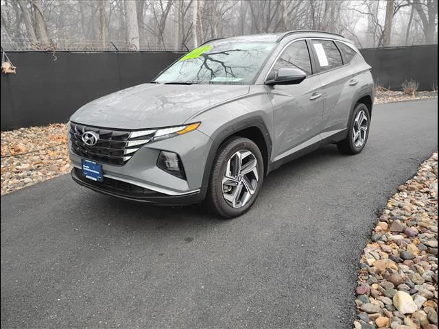Used 2024 Hyundai Tucson SEL with VIN 5NMJFCDE6RH350501 for sale in Kansas City