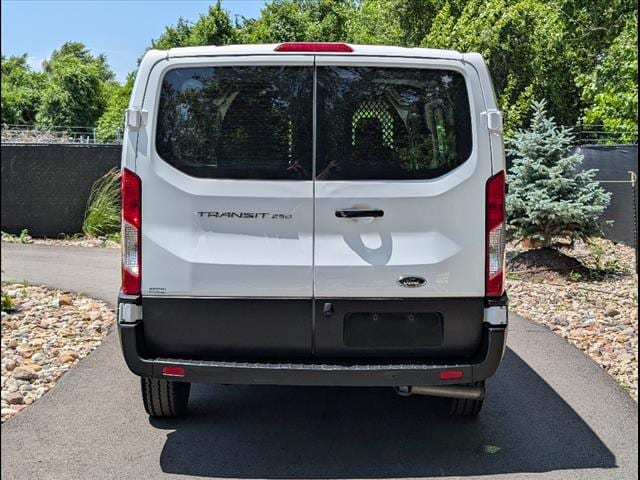 Used 2023 Ford Transit Van Base with VIN 1FTBR1Y87PKA51525 for sale in Kansas City