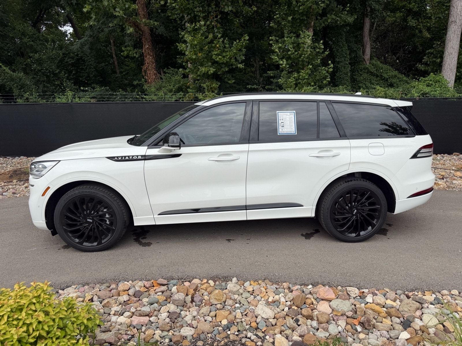 Used 2022 Lincoln Aviator Reserve with VIN 5LM5J7XC4NGL12616 for sale in Kansas City