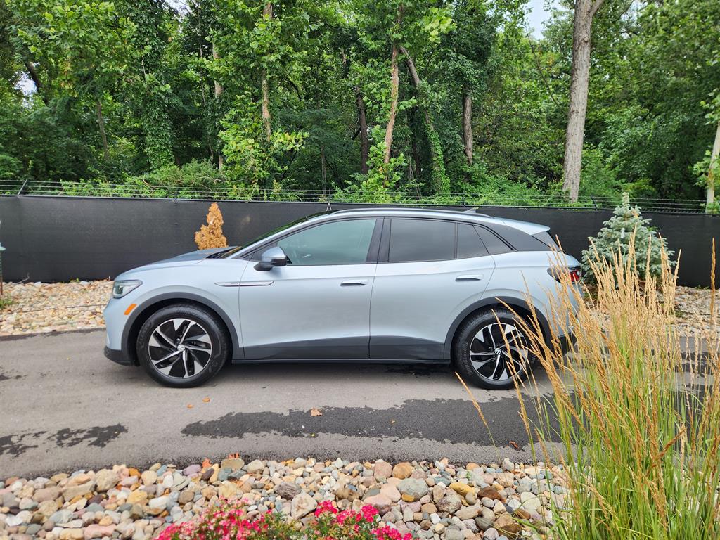 Used 2021 Volkswagen ID.4 PRO S with VIN WVGTMPE25MP022122 for sale in Kansas City, MO