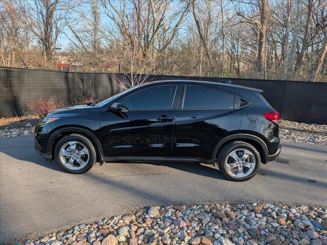 Used 2021 Honda HR-V LX with VIN 3CZRU6H30MM733238 for sale in Kansas City