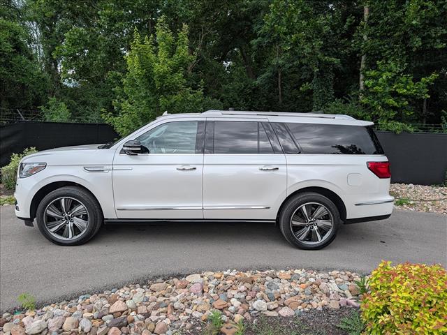 Used 2019 Lincoln Navigator Reserve with VIN 5LMJJ3LT1KEL26526 for sale in Kansas City