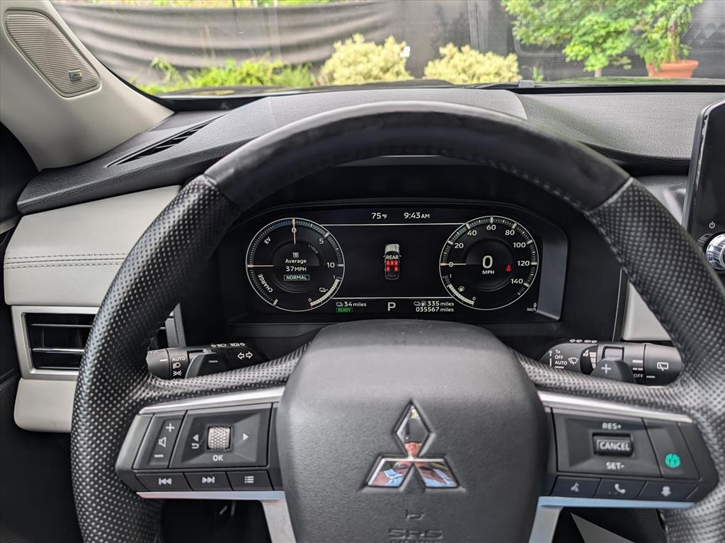 2024 Mitsubishi Outlander Plug-in Hybrid SEL - Photo 42