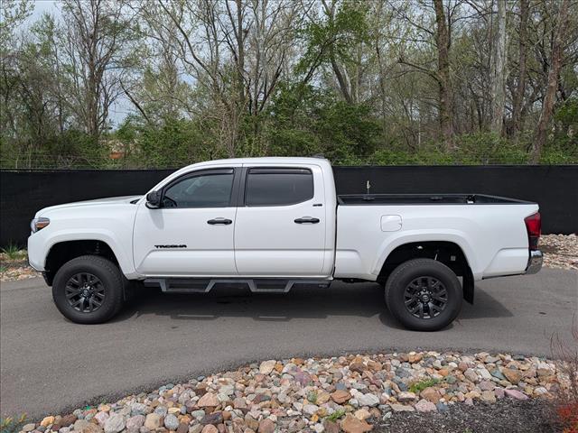 Used 2021 Toyota Tacoma SR5 with VIN 3TMDZ5BN4MM100005 for sale in Kansas City