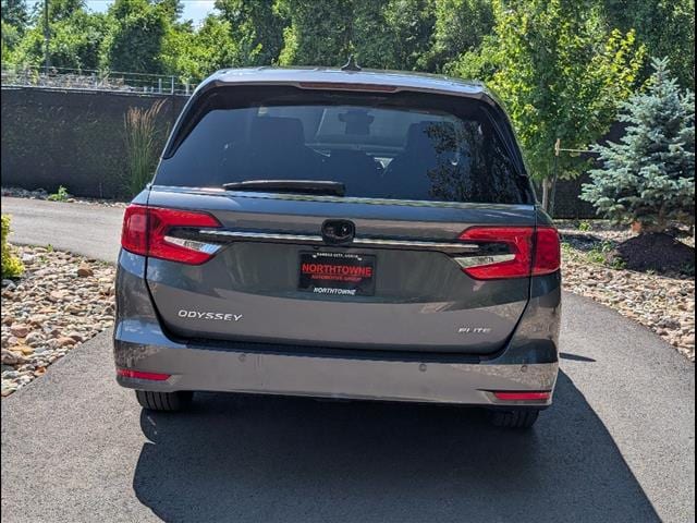 Used 2022 Honda Odyssey Elite with VIN 5FNRL6H9XNB047226 for sale in Kansas City