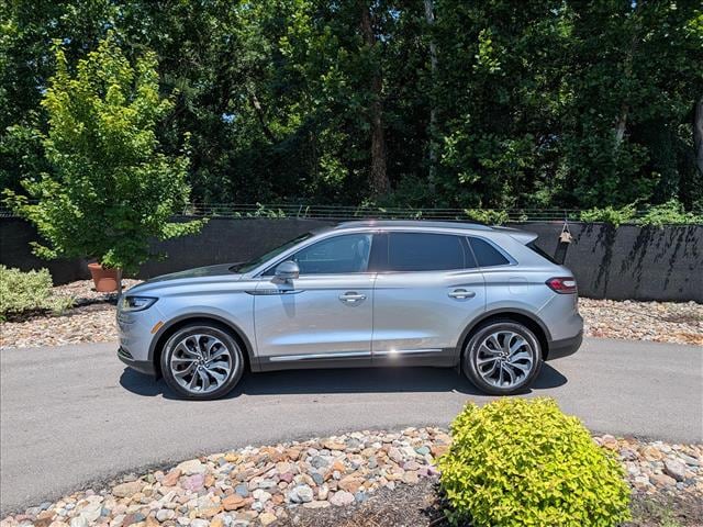 Used 2023 Lincoln Nautilus Reserve with VIN 2LMPJ8K97PBL10161 for sale in Kansas City