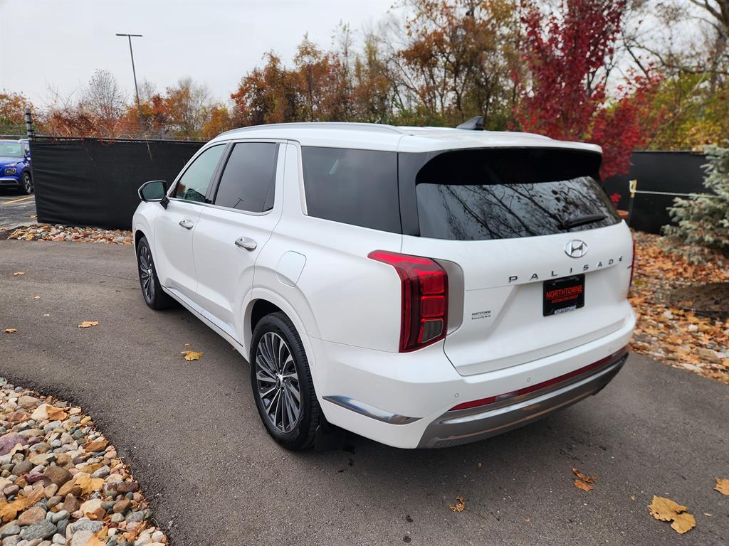 2024 Hyundai Palisade Calligraphy photo 3