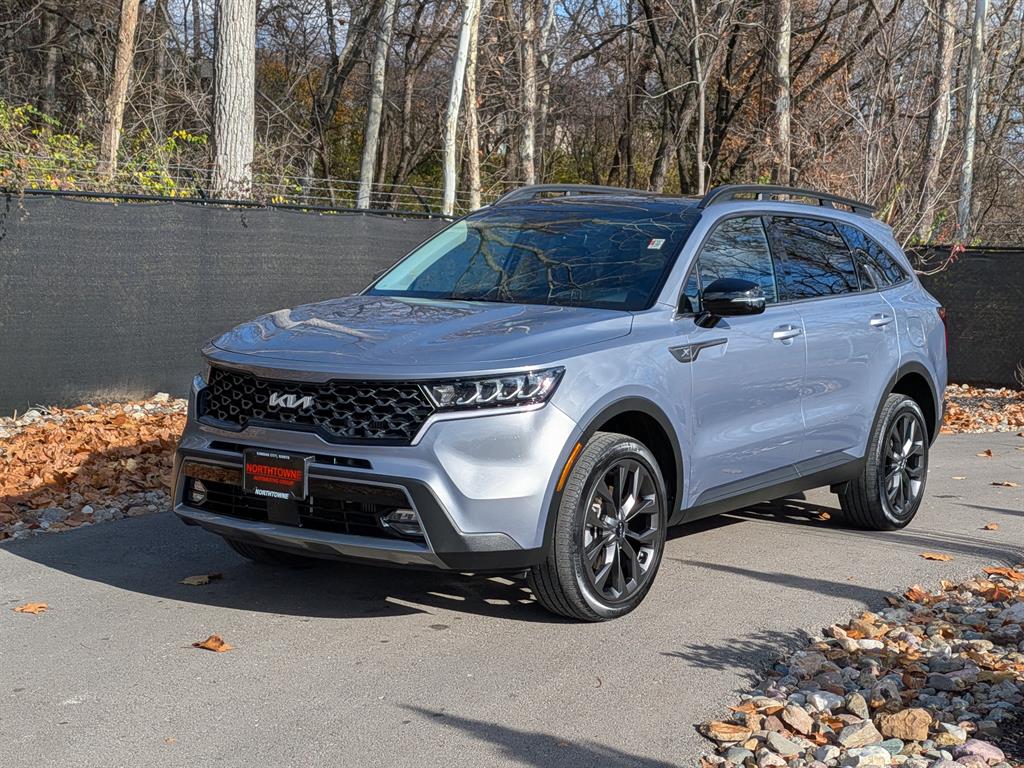2022 Kia Sorento X-Line EX's photo