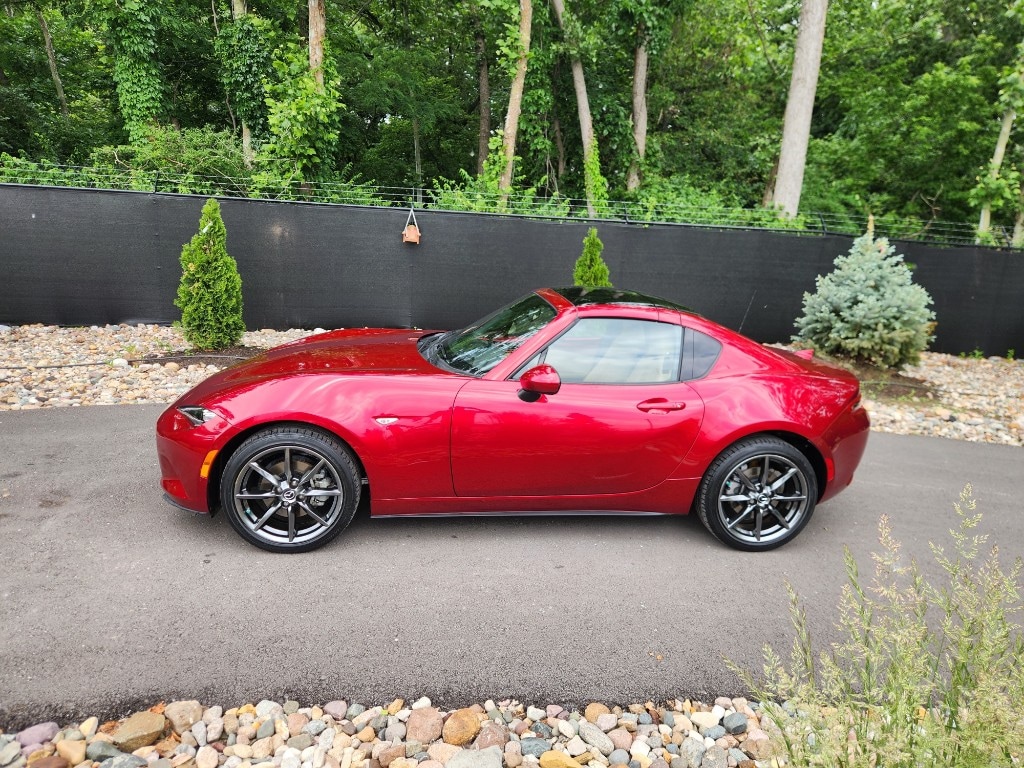 Used 2019 Mazda MX-5 Miata RF Grand Touring with VIN JM1NDAM7XK0308433 for sale in Kansas City
