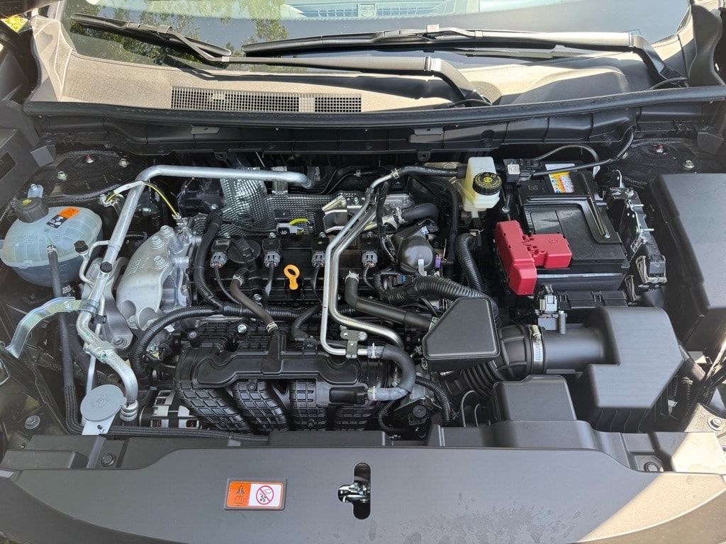 2025 Mitsubishi Outlander SEL Platinum Edition - Photo 10