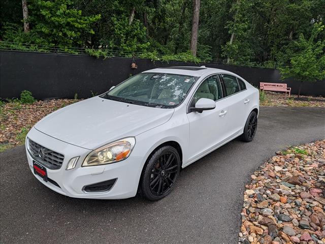 2012 Volvo S60 T6 AWD Auto's photo