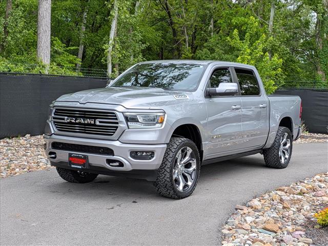 2024 RAM 1500 Laramie 4x4 Crew Cab 5'7's photo