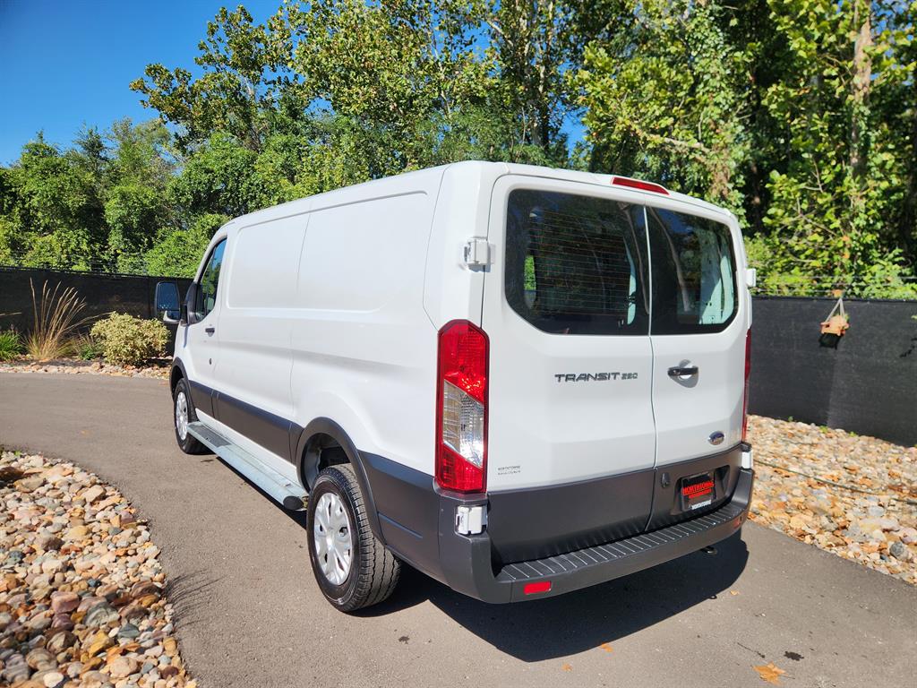 2023 Ford Transit Cargo Van photo 3