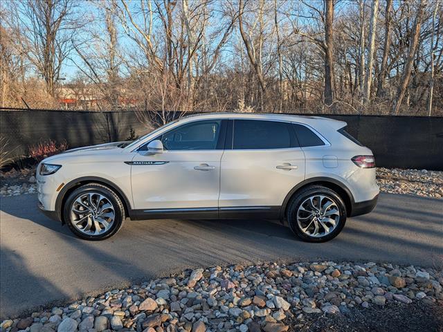 Used 2022 Lincoln Nautilus Reserve with VIN 2LMPJ8K96NBL27899 for sale in Kansas City