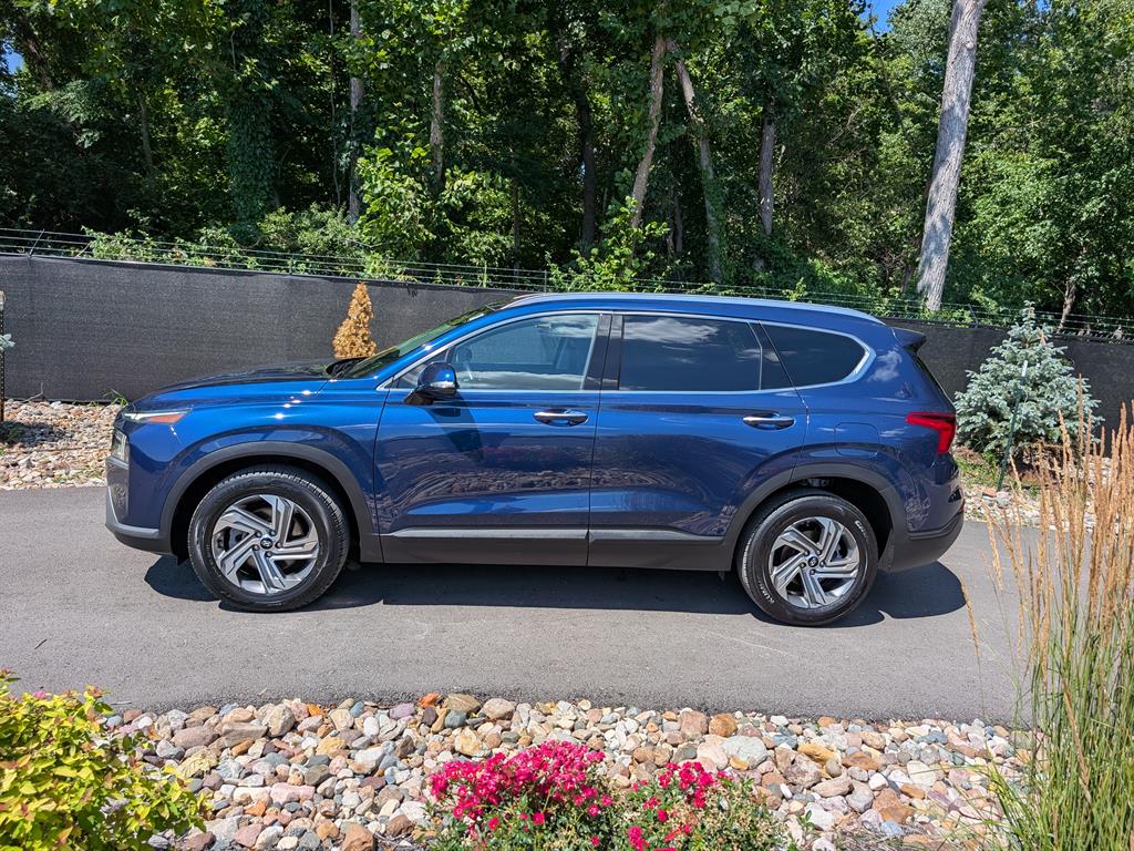 Used 2023 Hyundai Santa Fe SEL with VIN 5NMS24AJ8PH484270 for sale in Kansas City