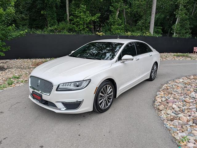 2019 Lincoln MKZ Base/Premiere FWD's photo