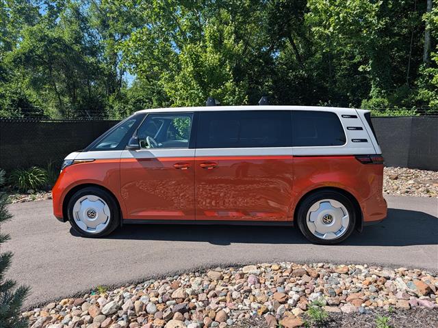 Used 2025 Volkswagen ID. Buzz PRO S PLus with VIN WVGNYVEB0SH030749 for sale in Kansas City, MO