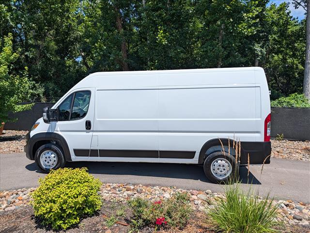 Used 2023 RAM ProMaster Cargo Van Base with VIN 3C6LRVDGXPE604526 for sale in Kansas City