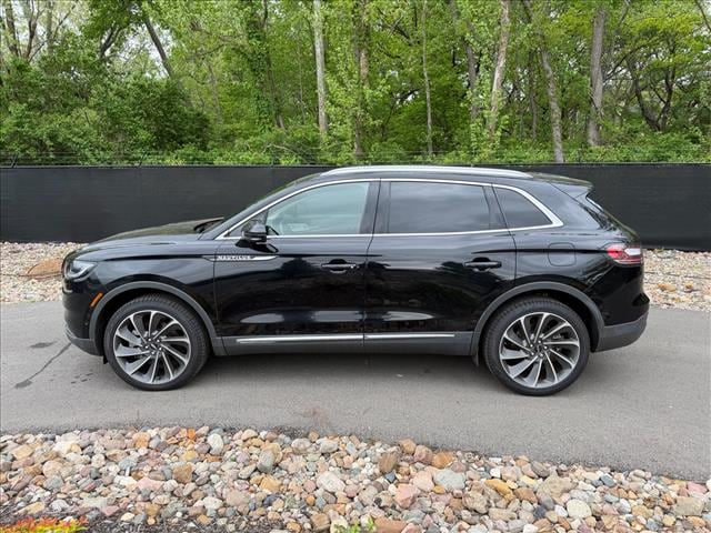 Used 2022 Lincoln Nautilus Reserve with VIN 2LMPJ8KP7NBL25481 for sale in Kansas City