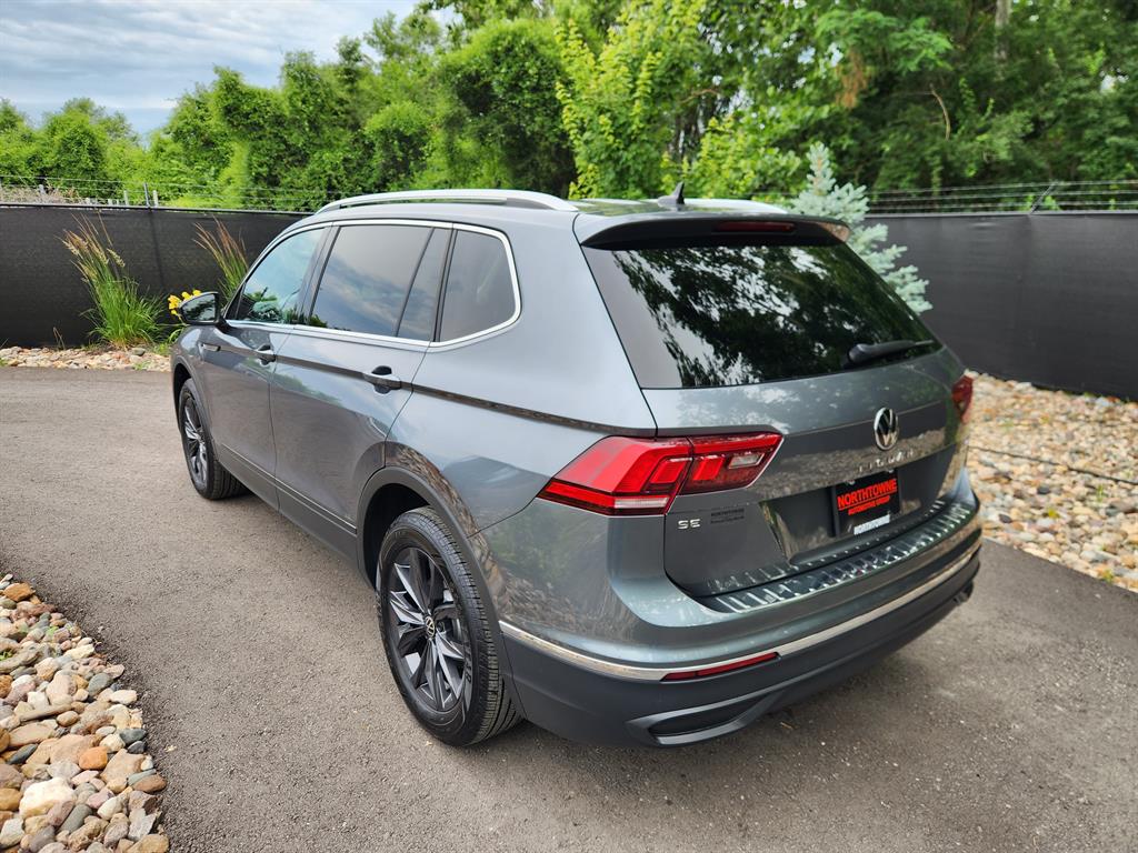 2024 Volkswagen Tiguan SE Wolfsburg Edition photo 3