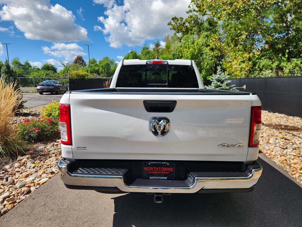 2022 Ram 1500 Tradesman photo 4