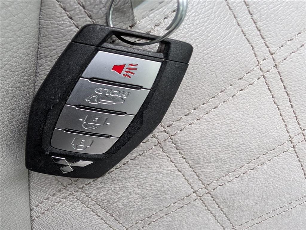 2024 Mitsubishi Outlander Plug-in Hybrid SEL - Photo 46