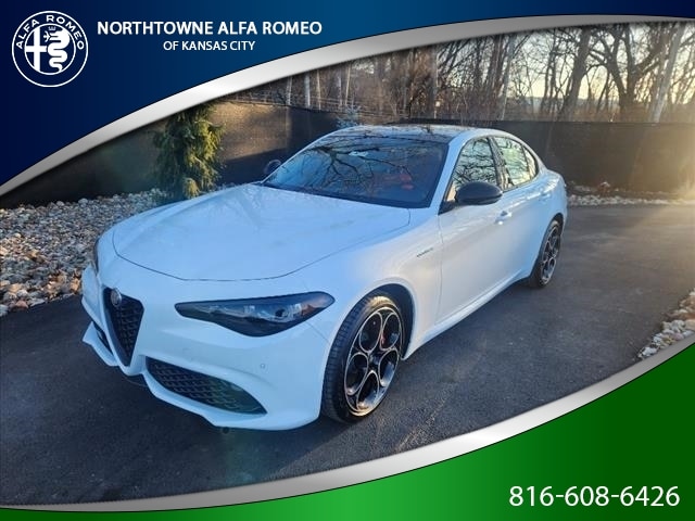 2024 Alfa Romeo Giulia VELOCE AWD