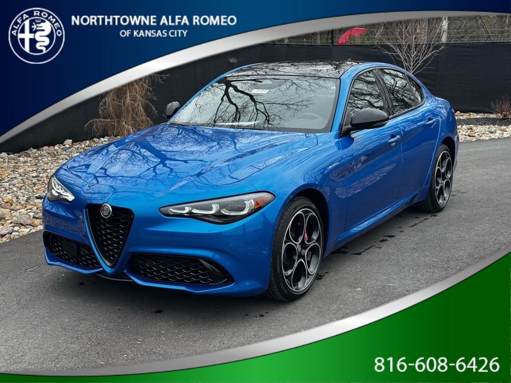 2025 Alfa Romeo Giulia Giulia AWD's photo