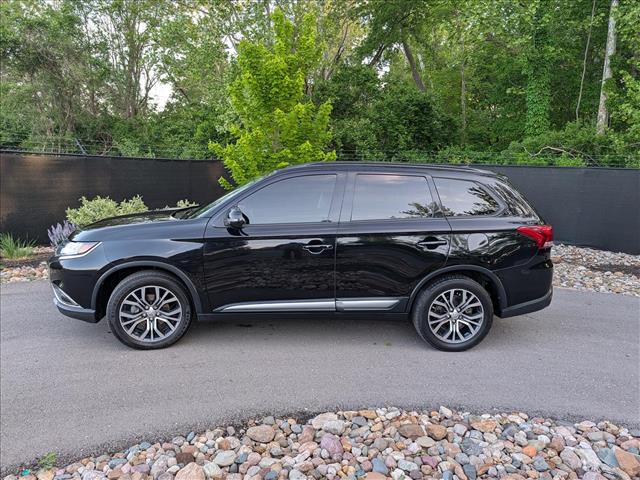Used 2016 Mitsubishi Outlander SEL with VIN JA4AZ3A30GZ065256 for sale in Kansas City