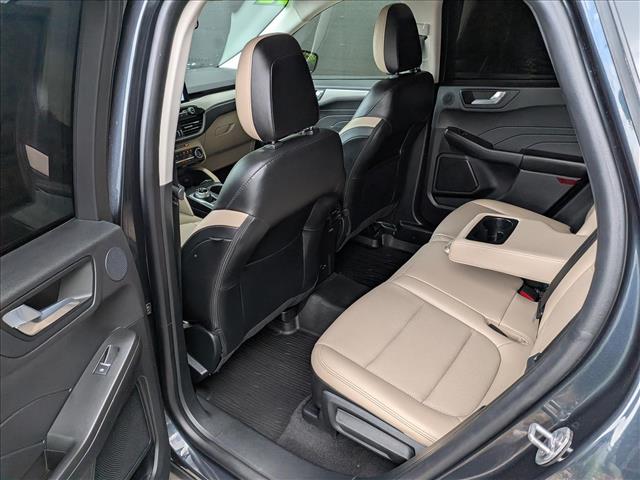 2022 Ford Escape SEL - Photo 20