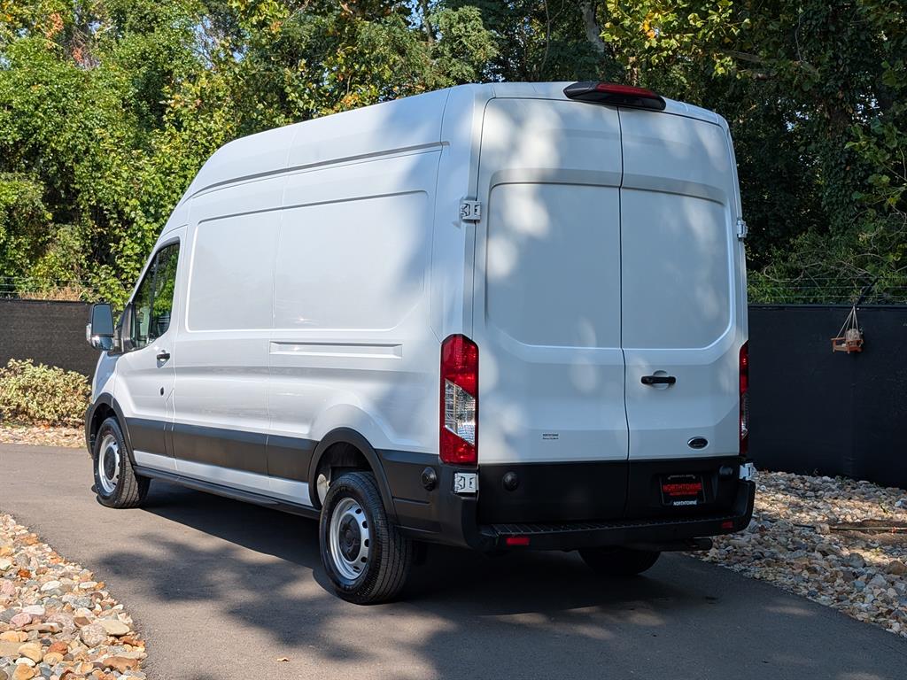 2021 Ford Transit photo 2