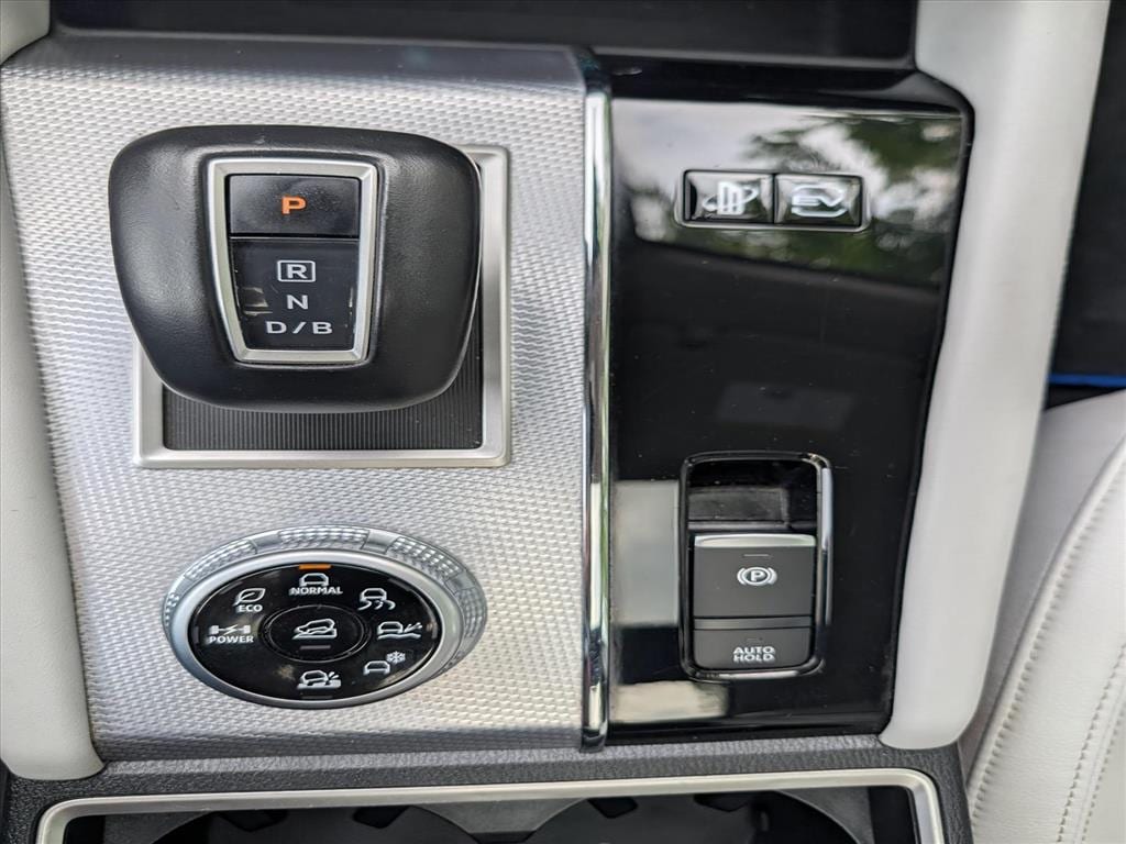 2024 Mitsubishi Outlander Plug-in Hybrid SEL - Photo 37