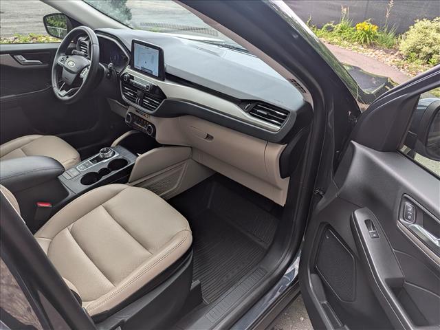2022 Ford Escape SEL - Photo 11
