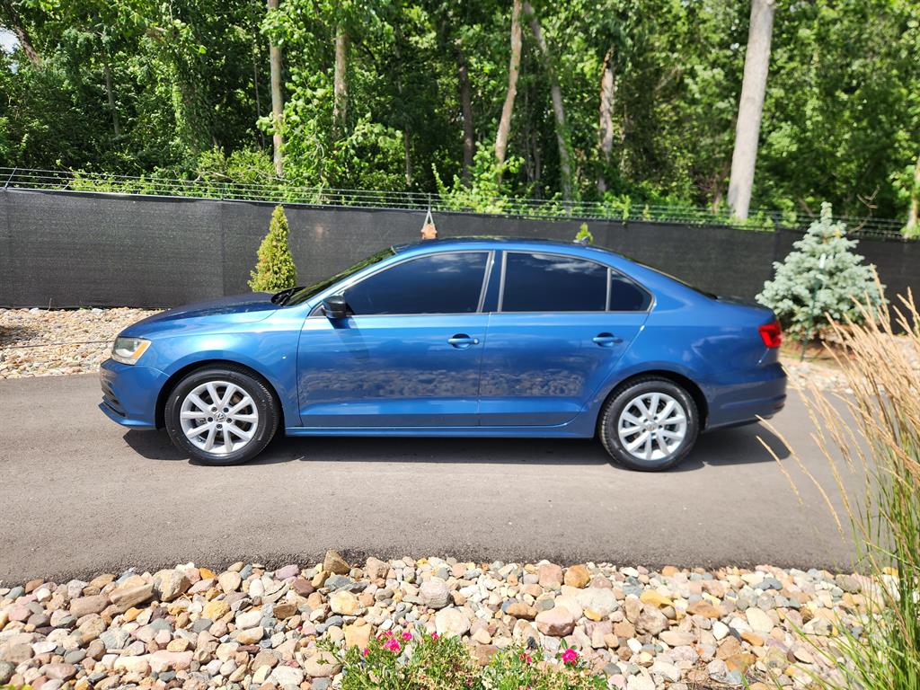 Used 2015 Volkswagen Jetta SE with VIN 3VWD17AJXFM341889 for sale in Kansas City