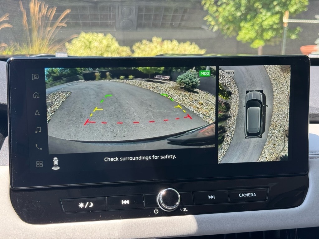 2025 Mitsubishi Outlander SEL Platinum Edition - Photo 33