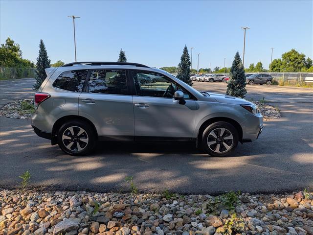 2017 Subaru Forester Limited - Photo 6