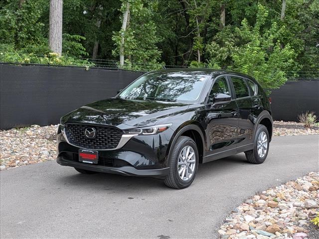 2023 Mazda CX-5 S Auto AWD's photo