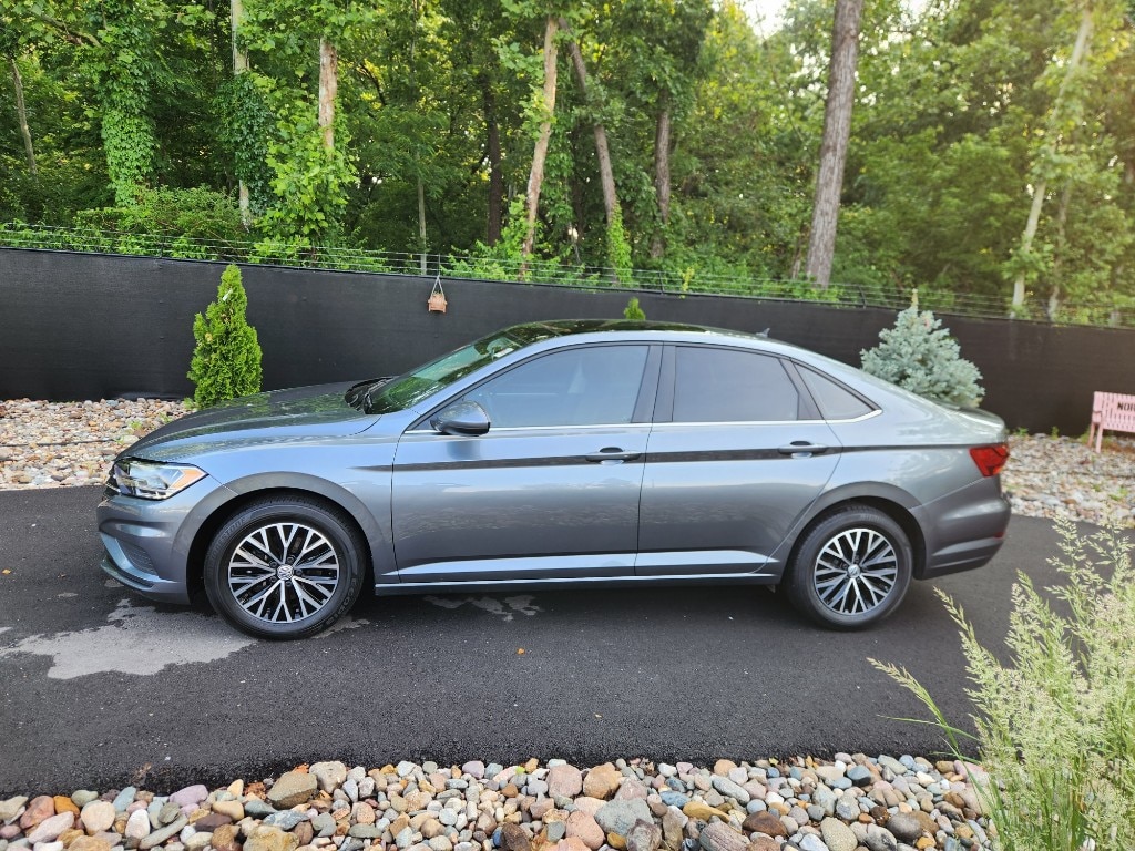 Used 2019 Volkswagen Jetta SE with VIN 3VWCB7BU0KM193652 for sale in Kansas City