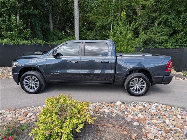 Used 2020 RAM Ram 1500 Pickup Laramie with VIN 1C6SRFJT7LN117728 for sale in Kansas City