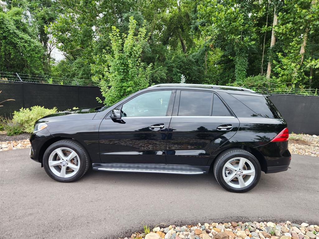 Used 2016 Mercedes-Benz GLE-Class GLE350 with VIN 4JGDA5HB0GA767963 for sale in Kansas City
