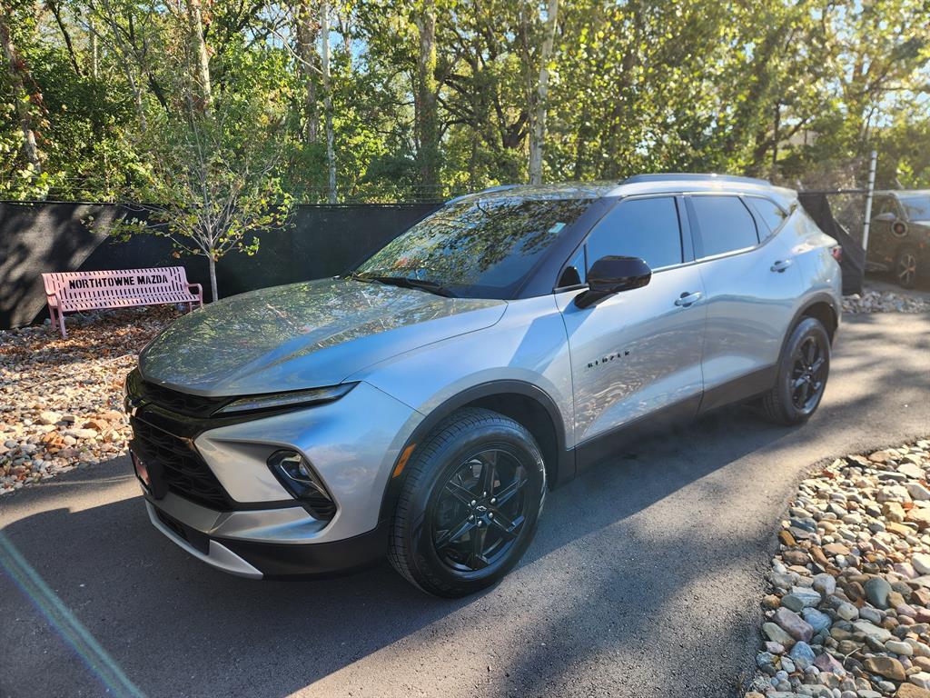 2023 Chevrolet Blazer 2LT's photo