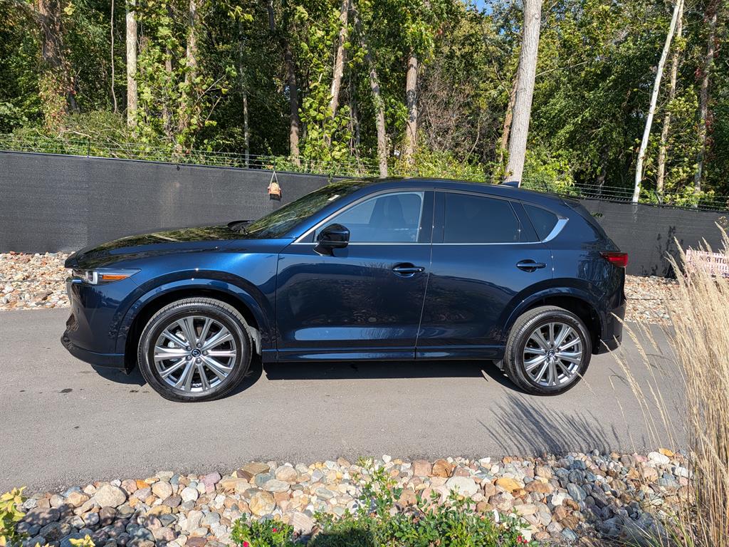 2023 Mazda CX-5 2.5 Turbo Signature photo 2