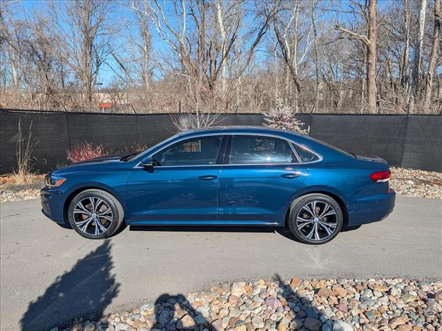 Used 2020 Volkswagen Passat SEL with VIN 1VWCA7A36LC002590 for sale in Kansas City
