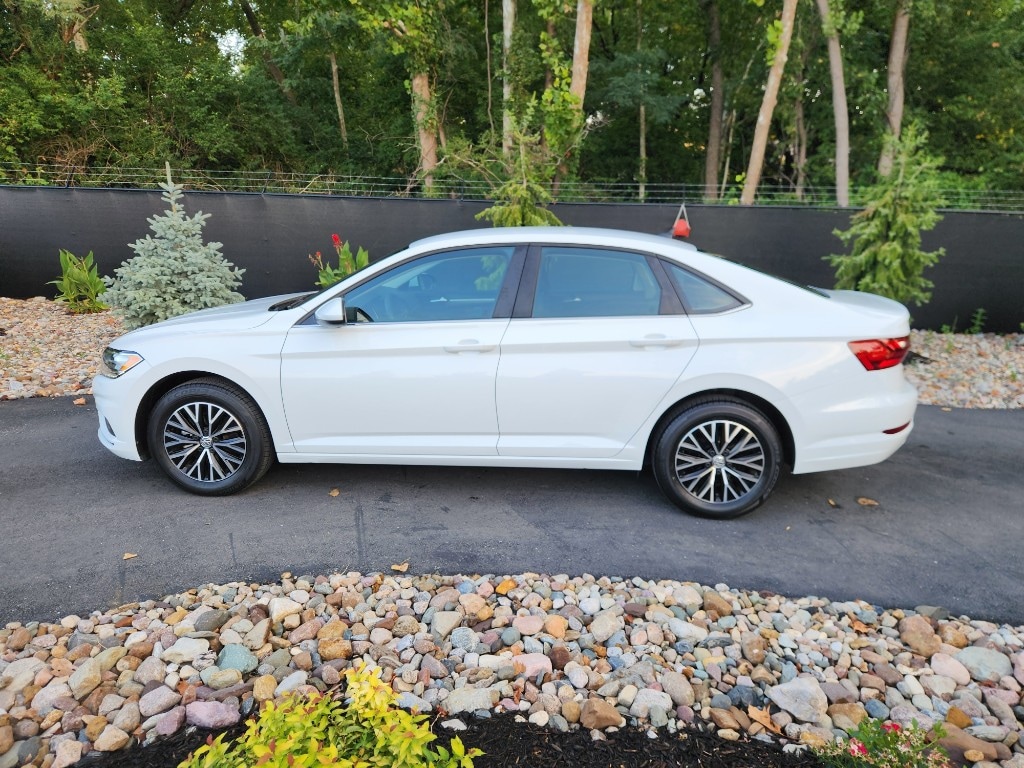 Used 2021 Volkswagen Jetta S with VIN 3VWC57BU2MM098150 for sale in Kansas City