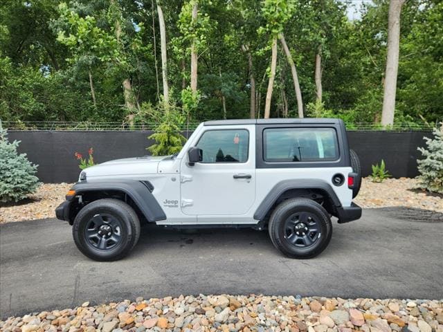 Used 2019 Jeep Wrangler Sport with VIN 1C4GJXAG6KW578619 for sale in Kansas City